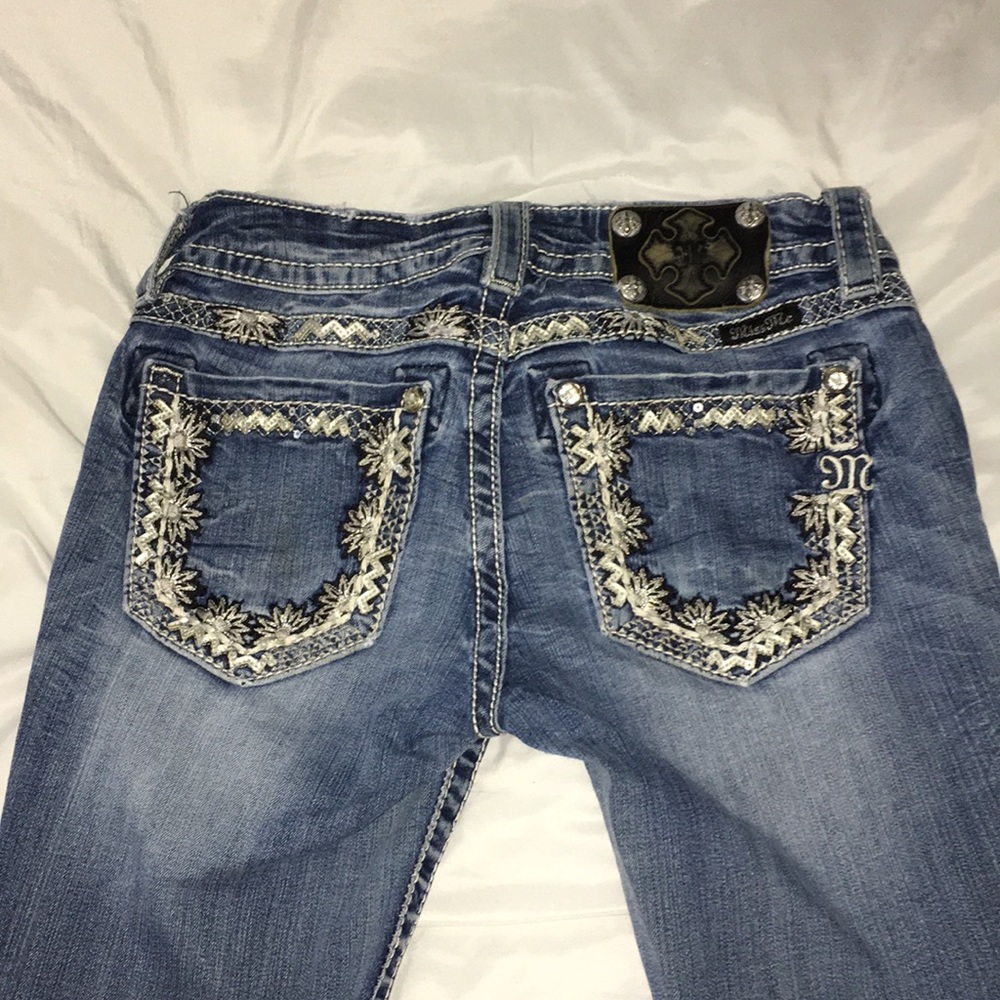 25x31 Miss Me Jeans